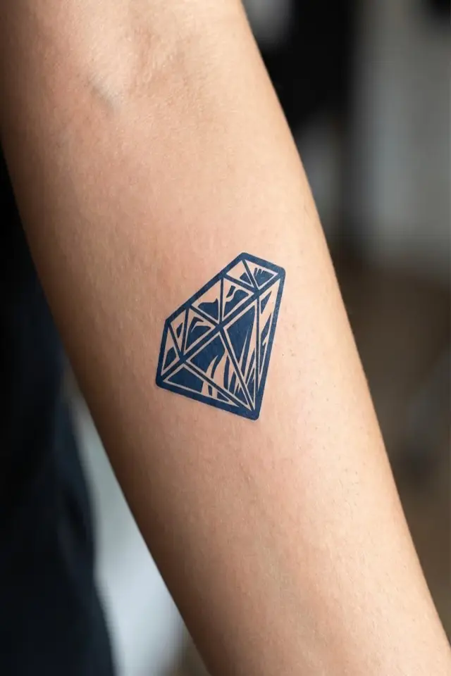 Minimal Dövme MED-001